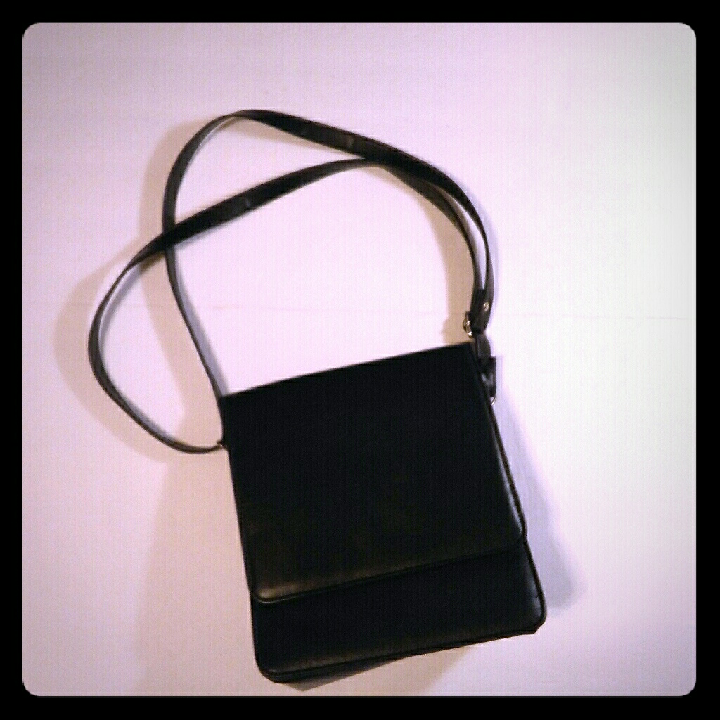 Basic Black Purse